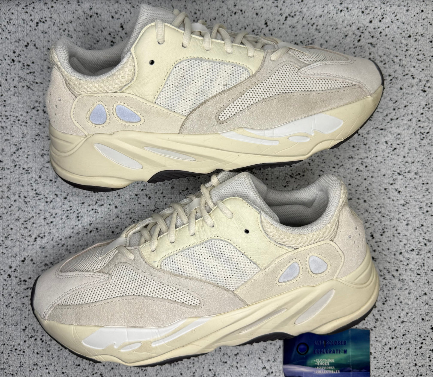Adidas Yeezy 700 Analog 10.5 Men/12 Women “Preowned”