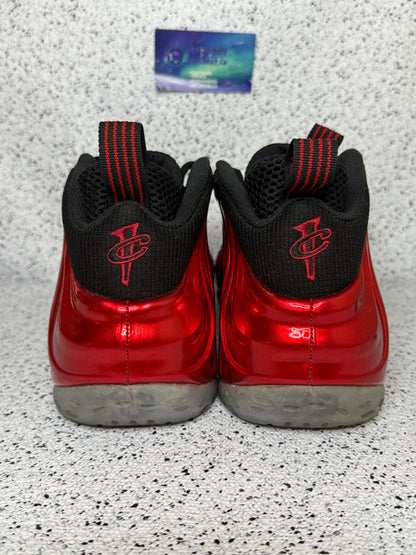 Nike Foamposite Red Metallic 11 Men/12.5 Women “Preowned”