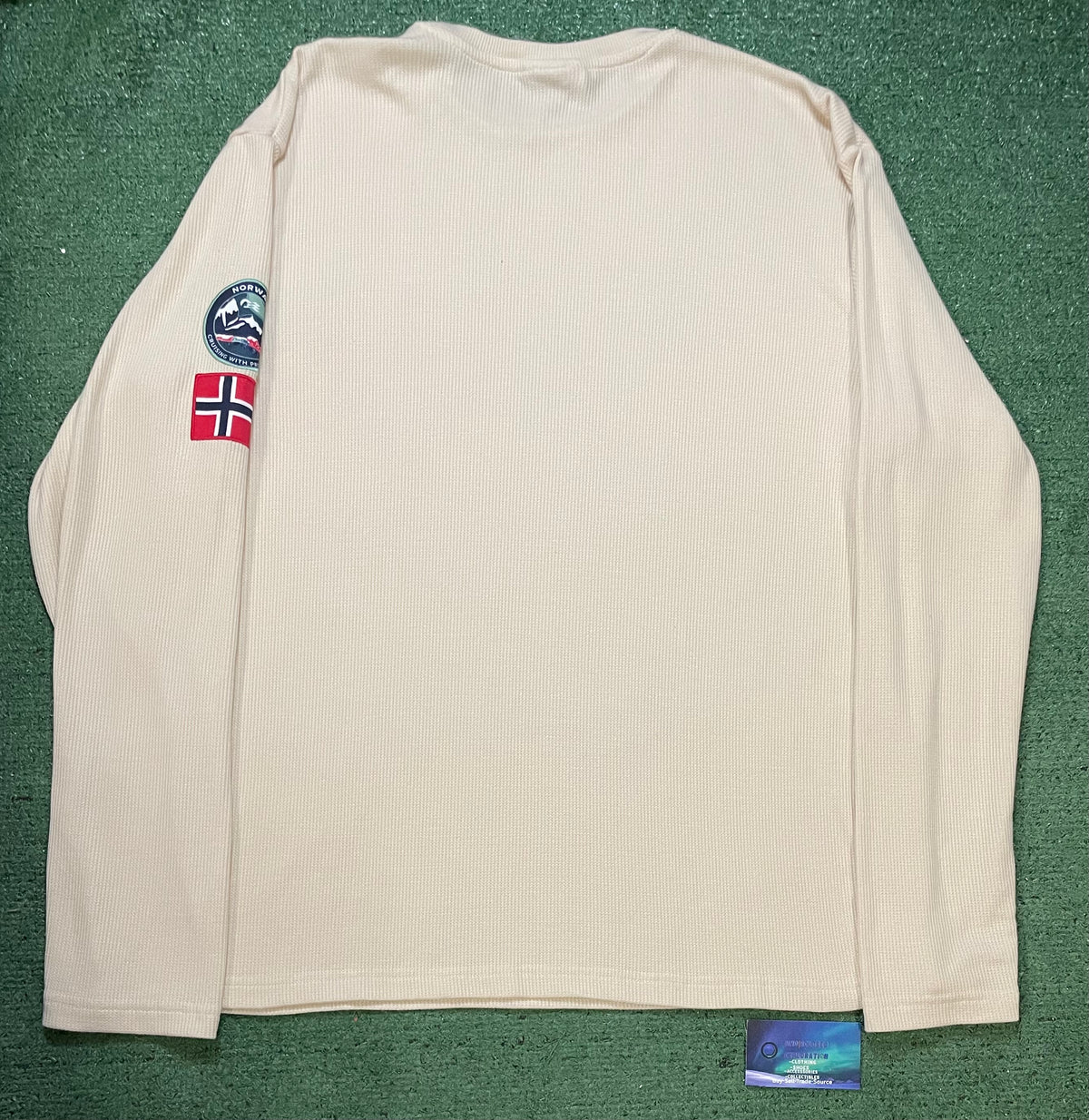 Cream Norway longsleeve