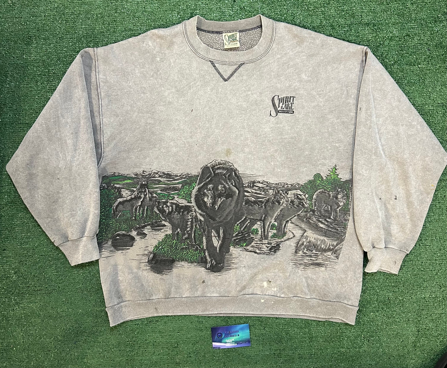 Vintage 1990s wolf pack crewneck