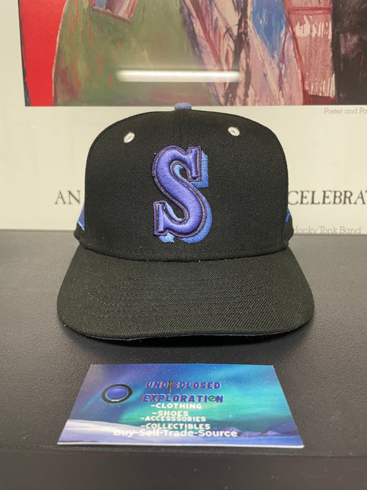 Seattle Mariners 30th anniversary fitted hat