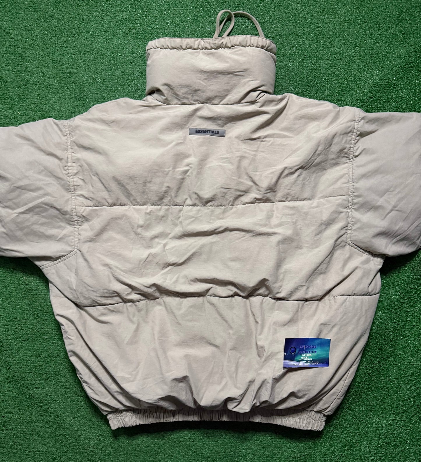 Fear Of God Essentials Puffer Jacket Sage