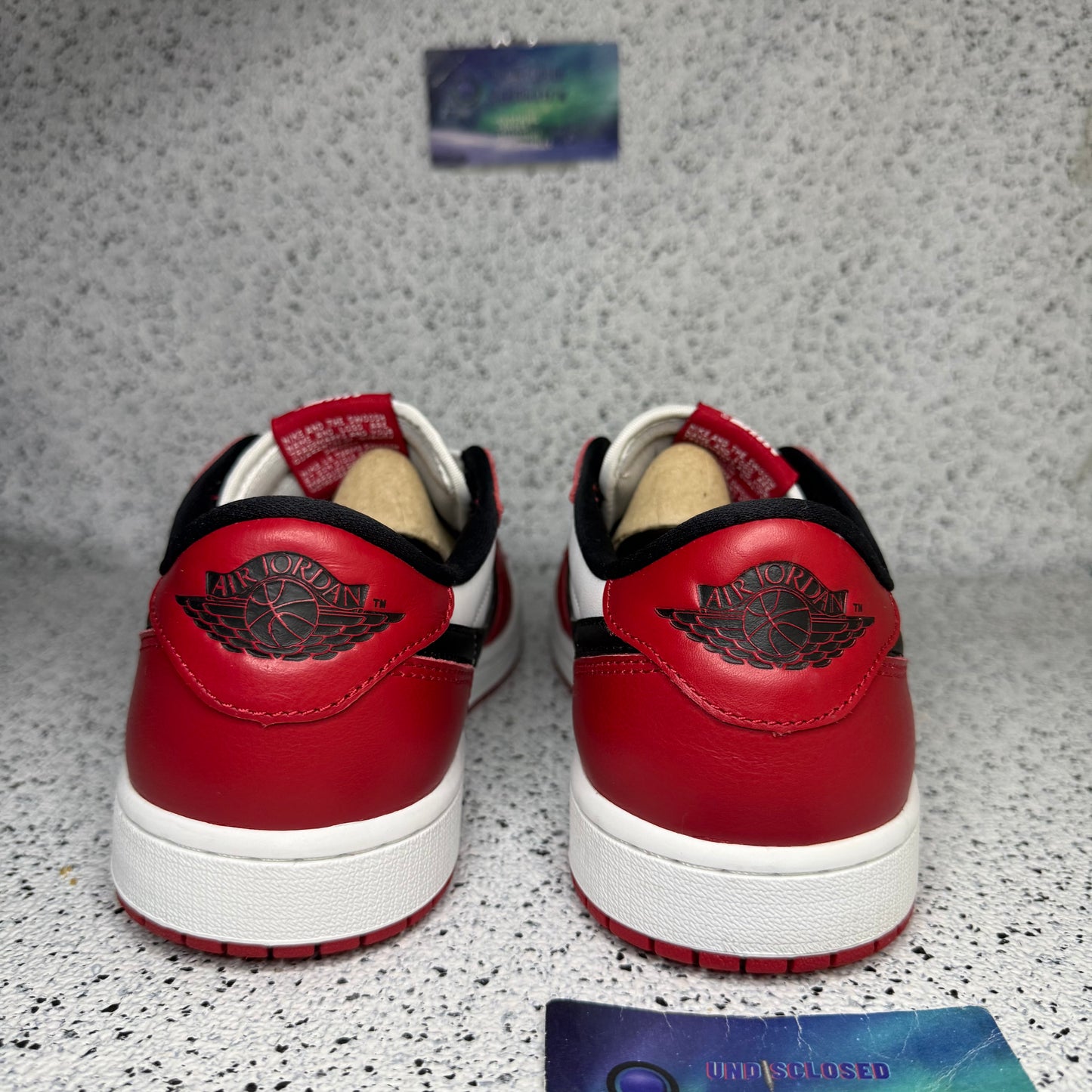 Jordan 1 Low Chicago 9.5 Men “Preowned”