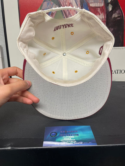 Vintage 1990s USC Trojans white and red hat