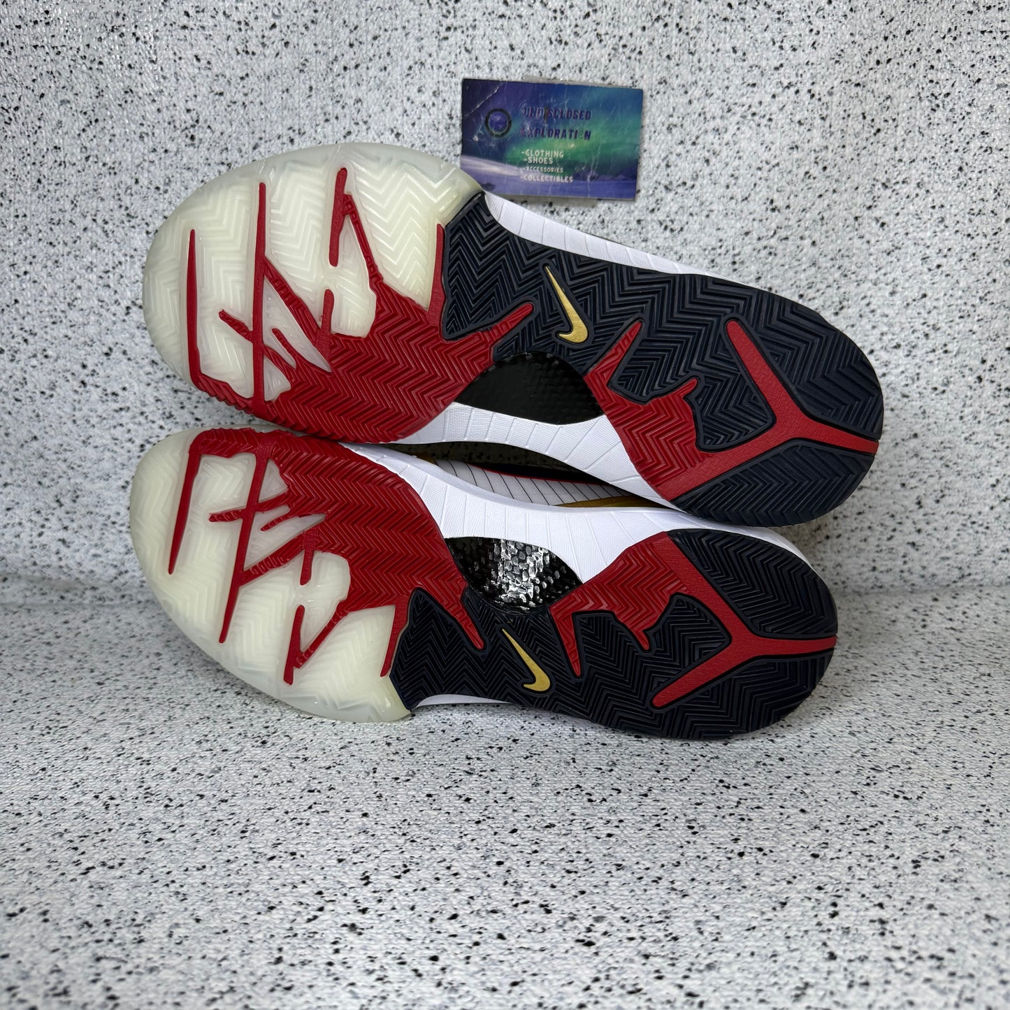 Nike Kobe 4 Gold Medal