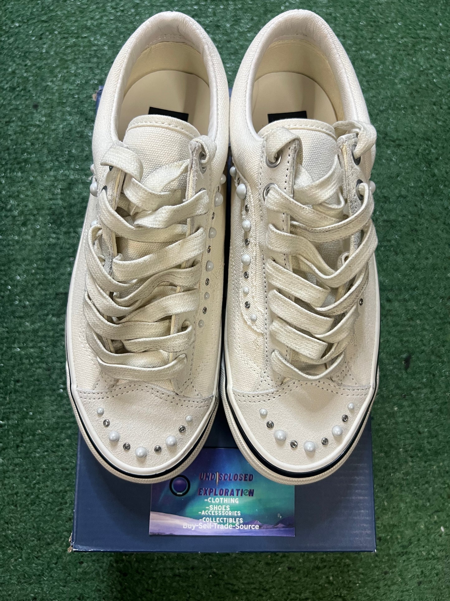 Vans old skool 36 pearlized marshmallow size 6men/7.5women