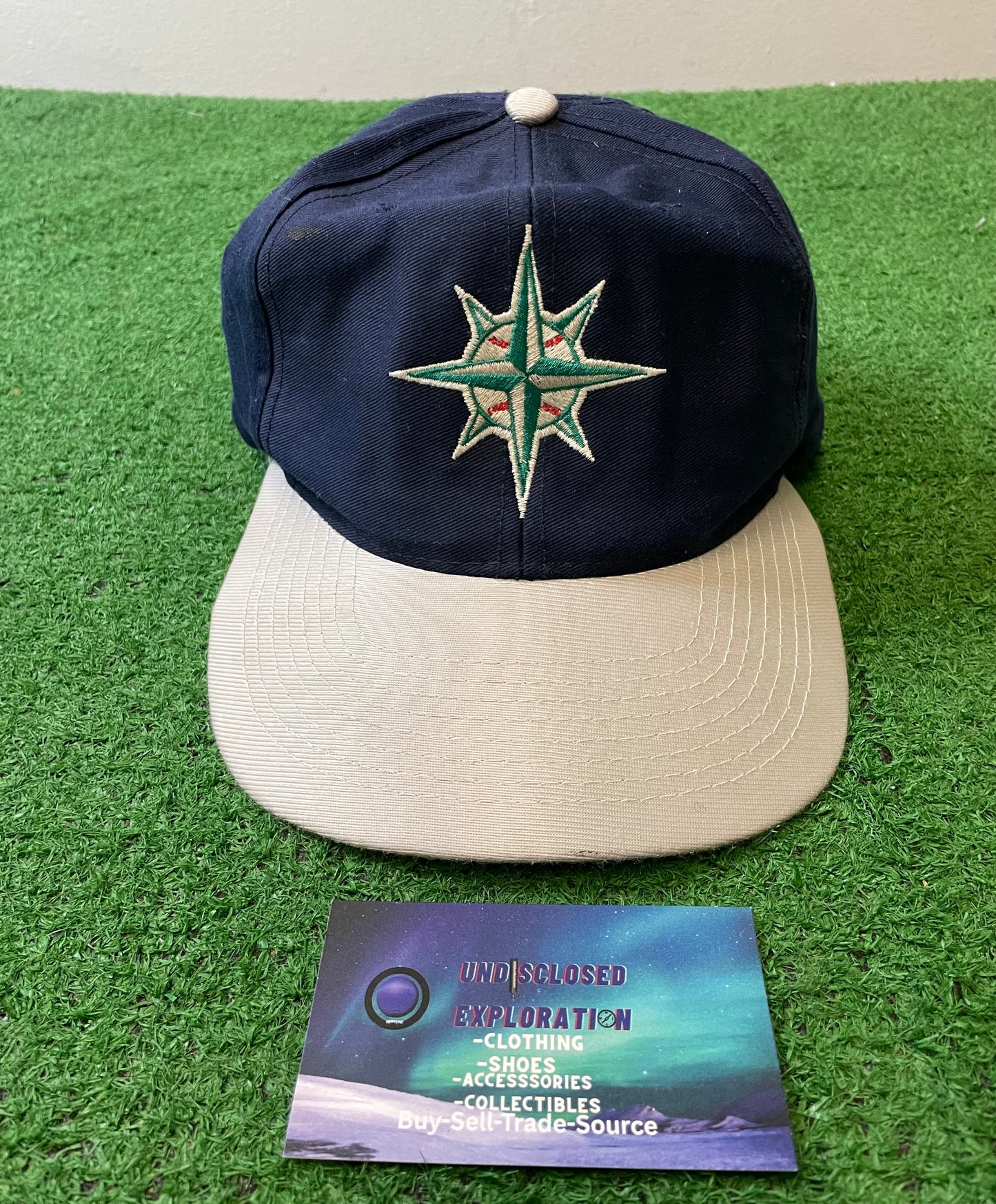 Vintage 1990s Seattle Mariners embroidered hat