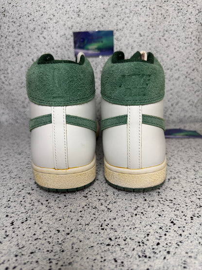 Jordan Air Ship A Ma Maniere Green Stone 10 Men/11.5 Women “Preowned”