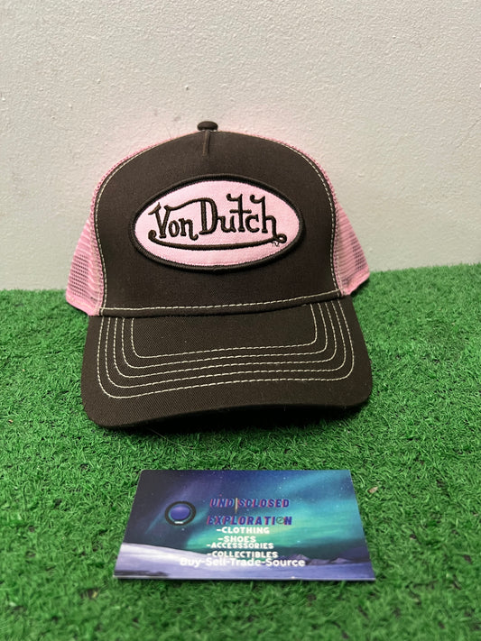 Von Dutch pink and brown hat