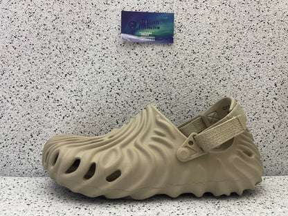 Salehe Bembury Croc Horchata