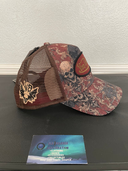 Von Dutch tapestry burgundy hat