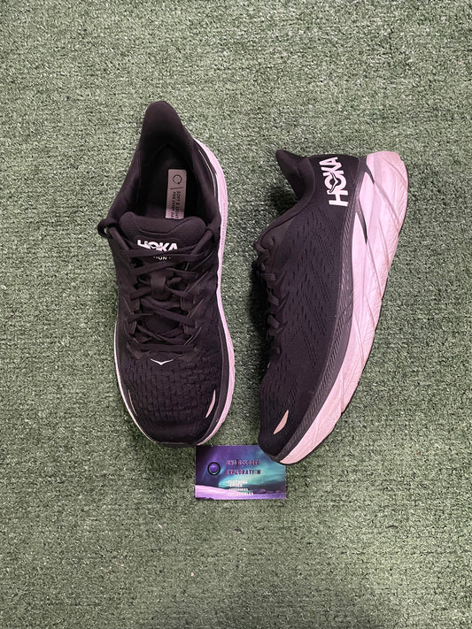 Hoka One Clifton 8 black and white size 10men/11.5women