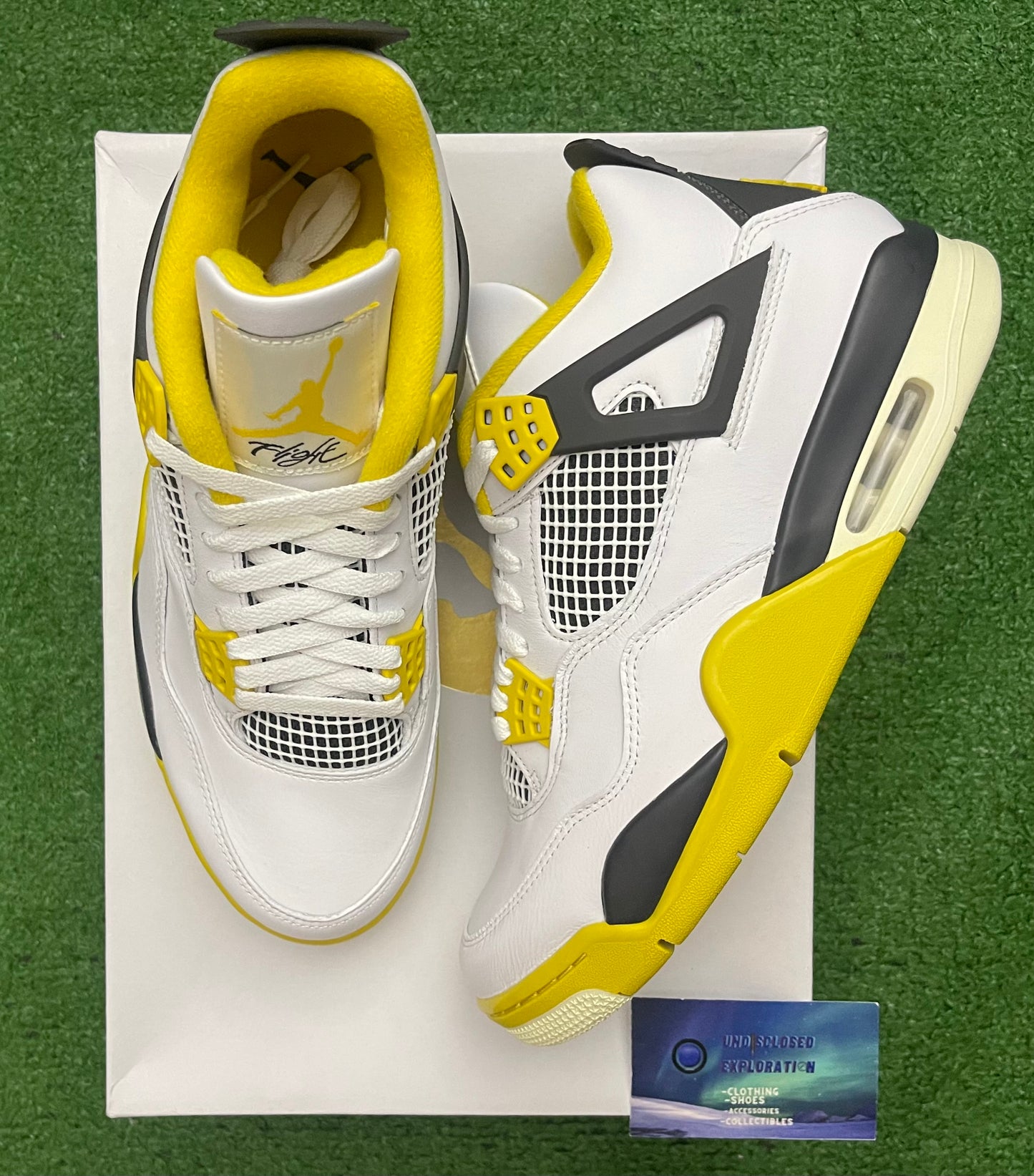 Jordan 4 Vivid Sulfur