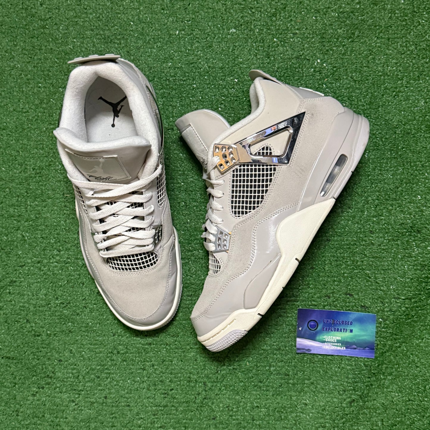 Jordan 4 Frozen Moments 10.5 Men/12 Women “Preowned”