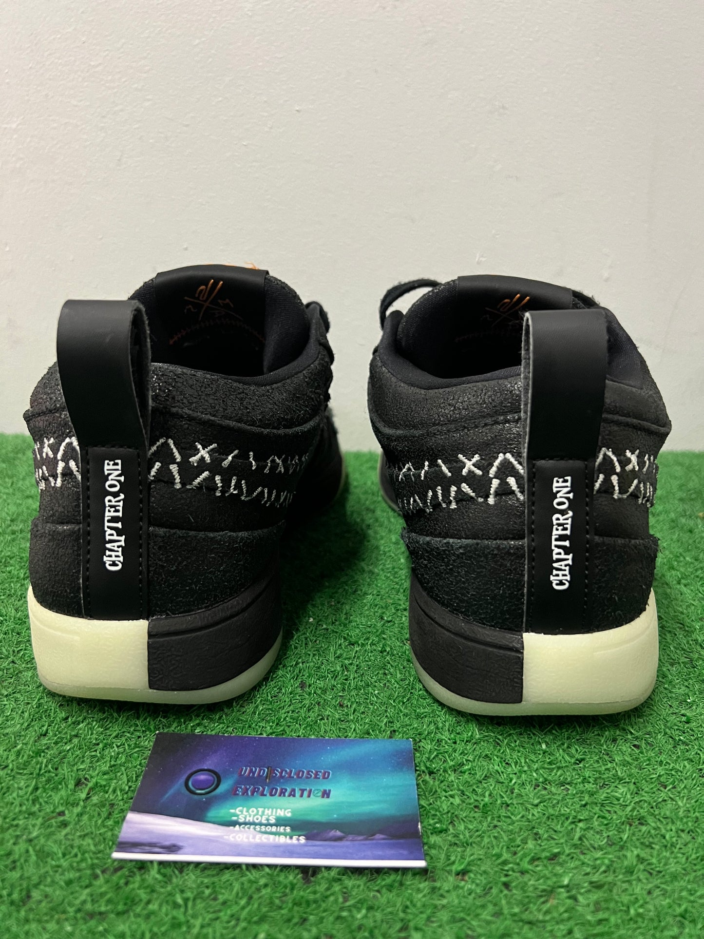 Nike book 1 Halloween size 13men/14.5women