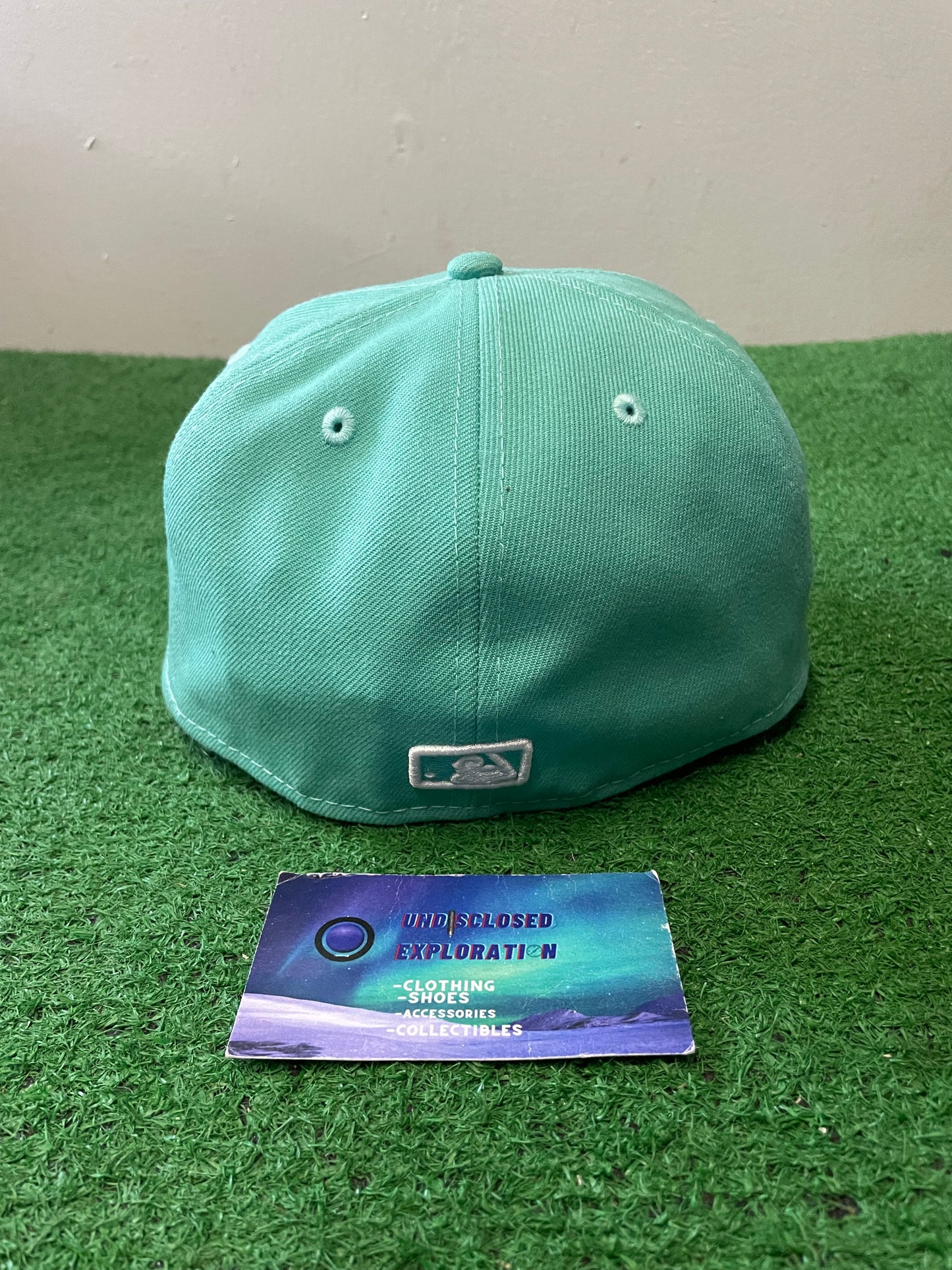 Seattle Mariners mint new era fitted hat
