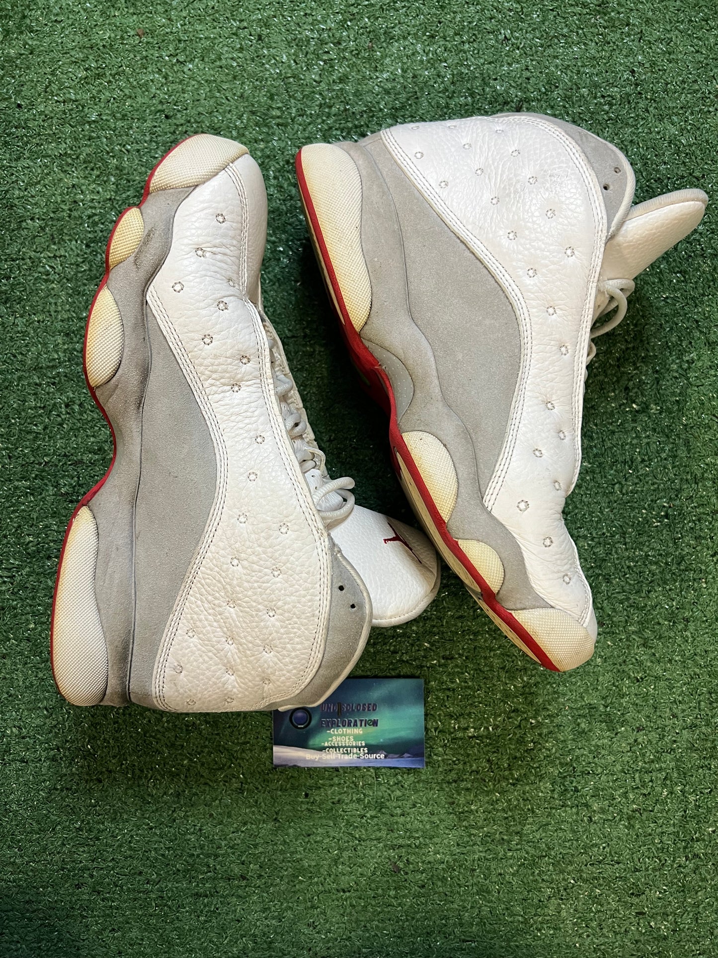 Jordan 13 wolf grey size 9.5men/11women