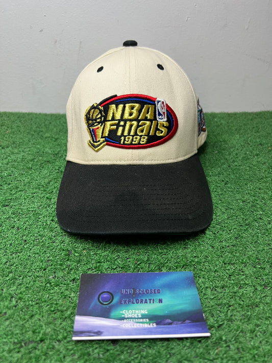 1998 NBA finals Chicago bulls VS Utah Jazz Mitchell ness hat