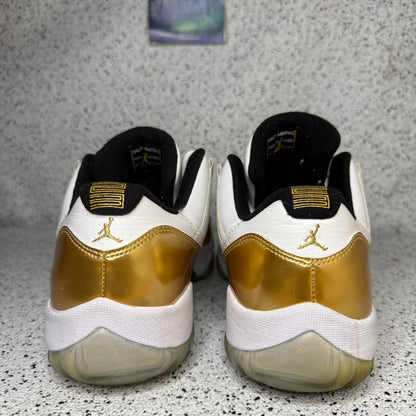 Jordan 11 Low Closing Ceremony 9.5 Men “Preowned”