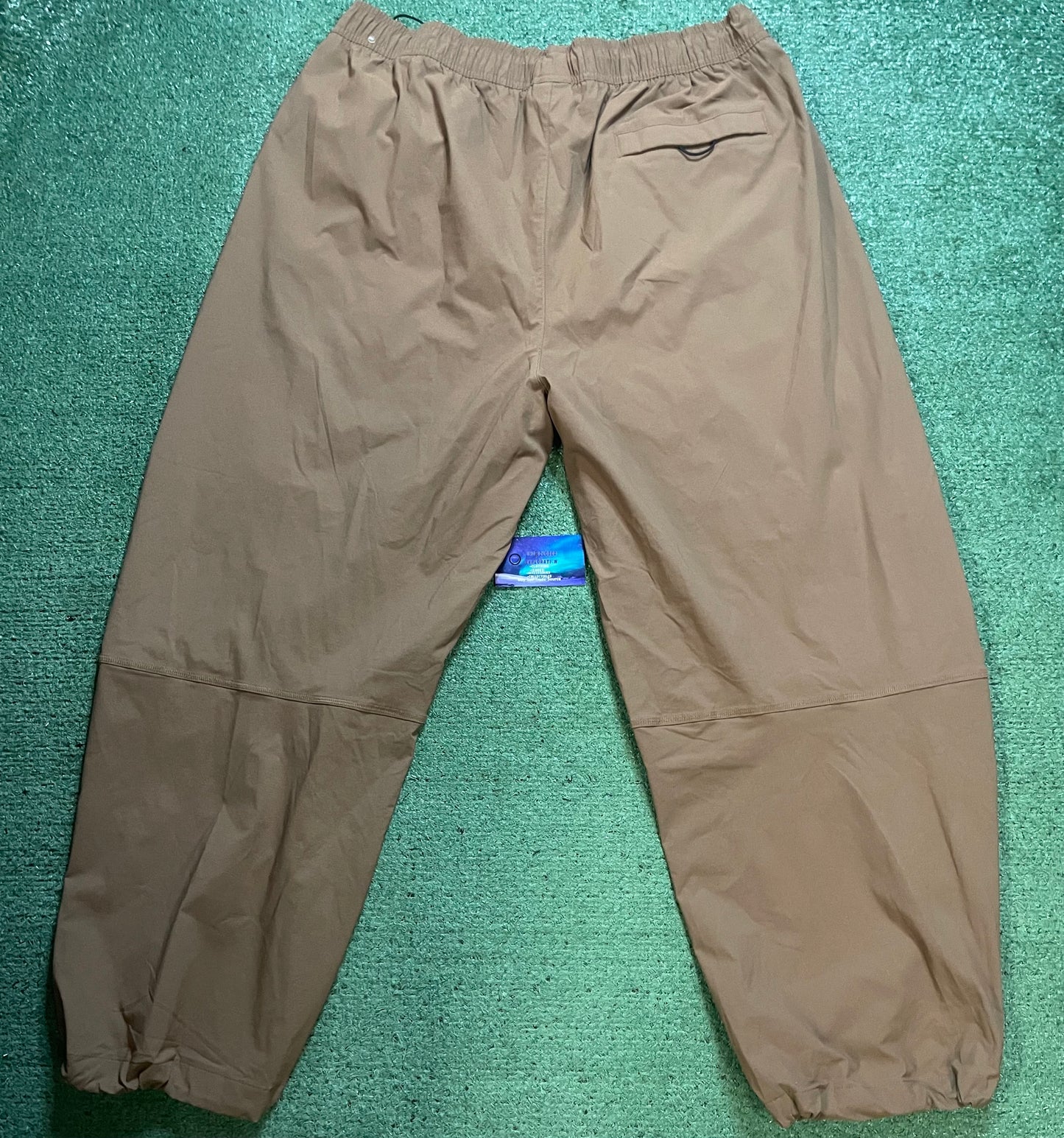 Nike tech woven khaki pants