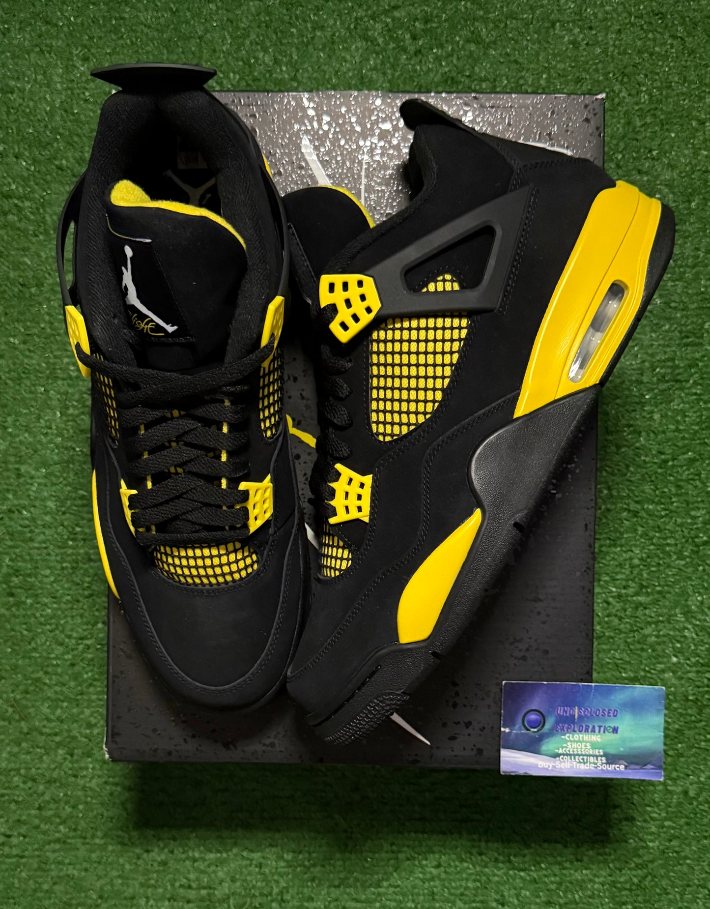 Jordan 4 Thunder