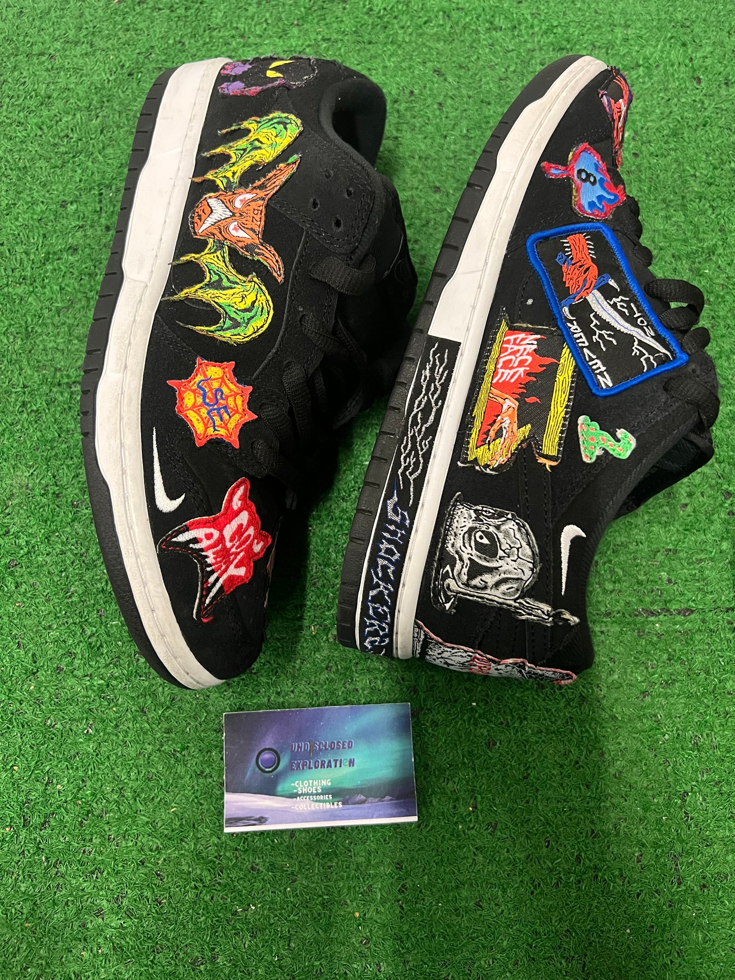 Nike sb dunk low neck face size 9.5men/11women