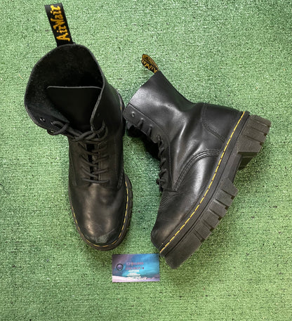 Dr Martens audrick platform boots size 8men/9.5women