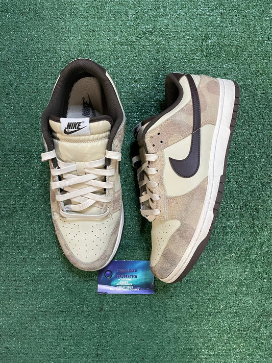 Nike Dunk low premium pack cheetah size 11men/12.5women