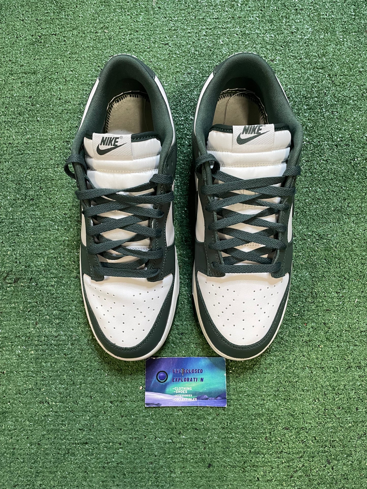 Nike Dunk low vintage green size 12men/13.5women