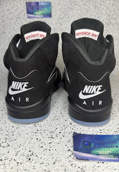 Jordan 5 Metallic Reimagined 10.5 Men/12 Women “Preowned”