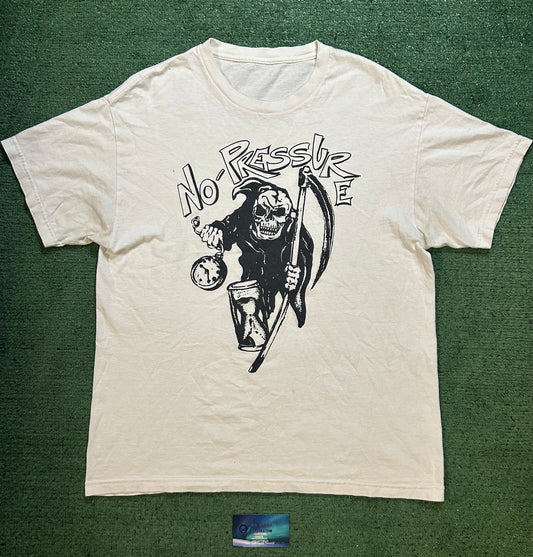 No pressure reaper  tee