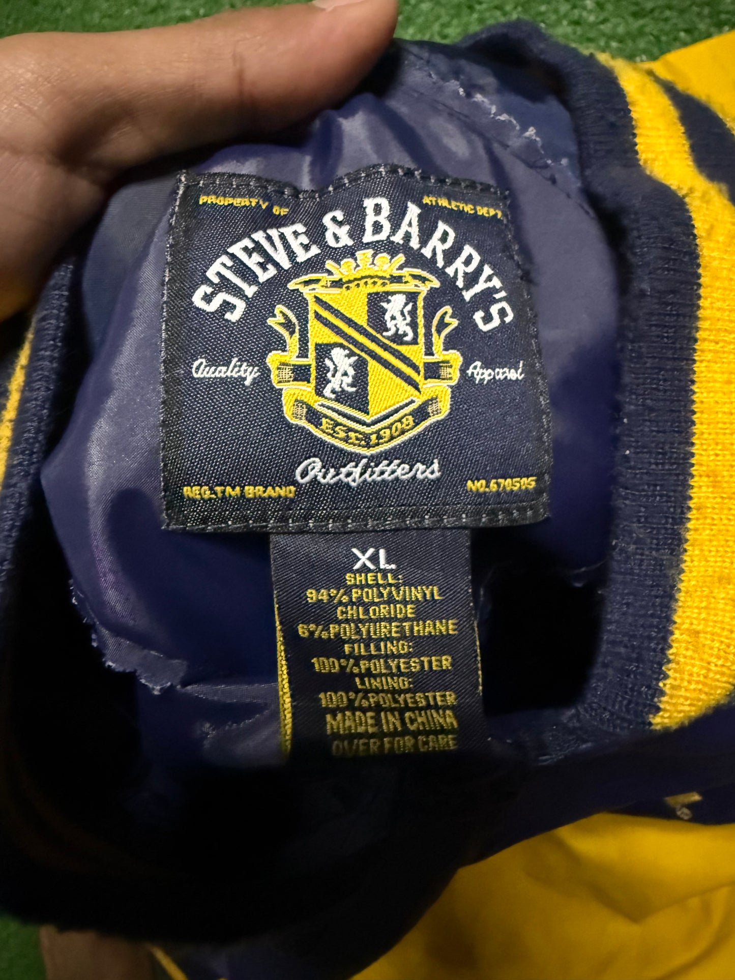 Vintage Y2K Michigan Wolverines Jackeg