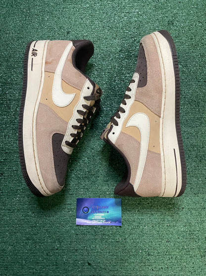 Nike Air Force 1 low baroque brown size 9.5men/11women