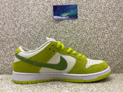 Nike Dunk Sb Low Green Apple 9.5 Men/11 Women “Preowned”