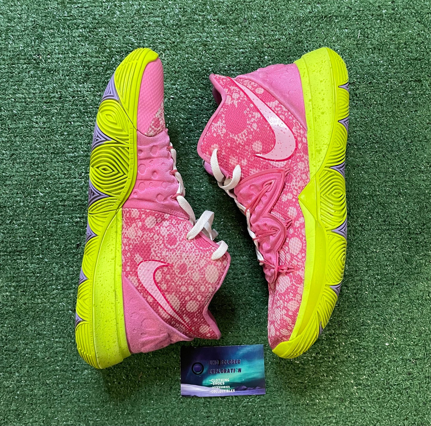 Nike Kyrie 5 SpongeBob SquarePants size 9.5men/11women