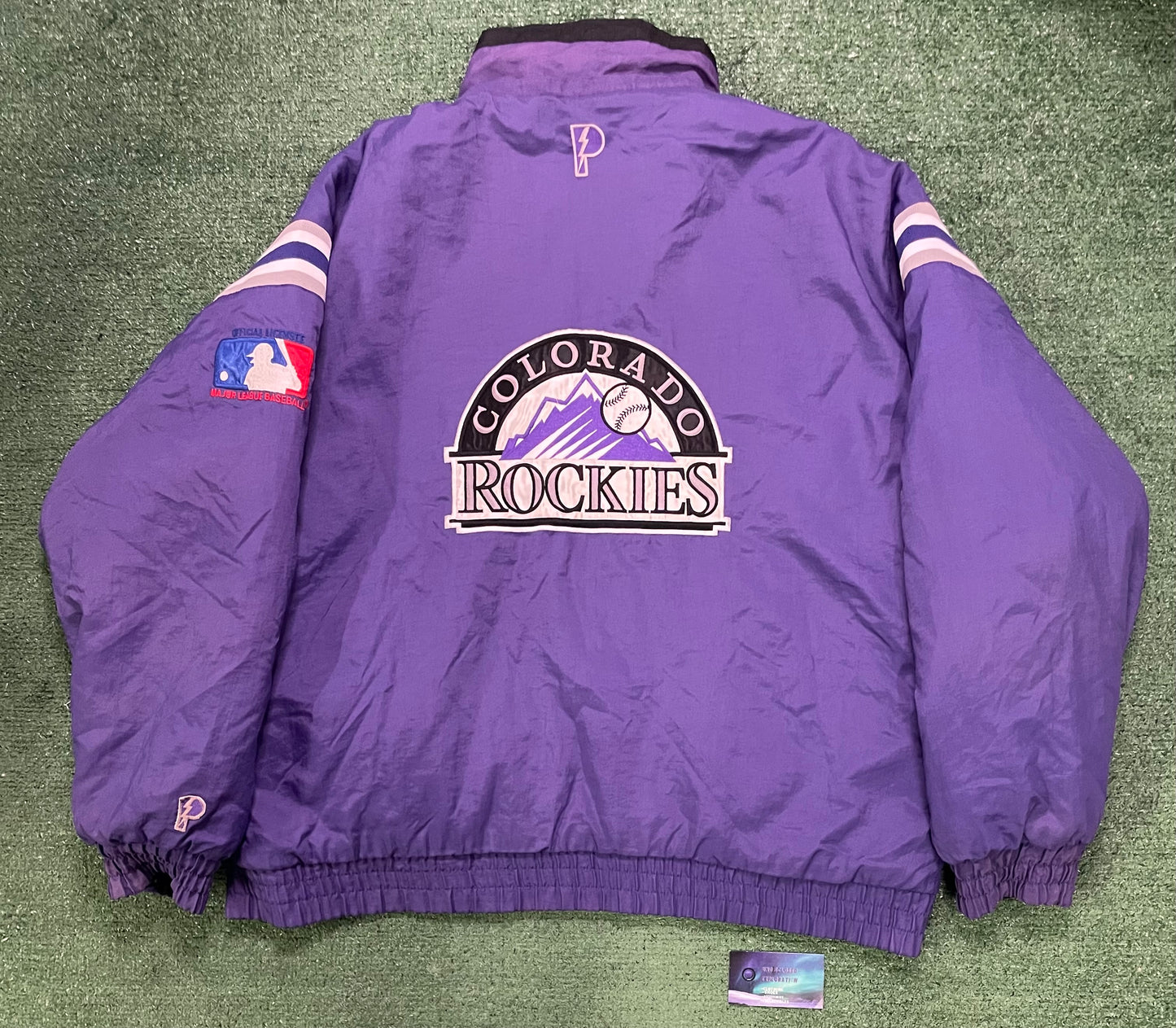Vintage 1990s Colorado Rockies reversible jacket
