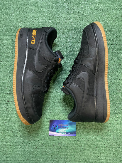 Nike Air Force 1 low gortex black size 10men/11.5women