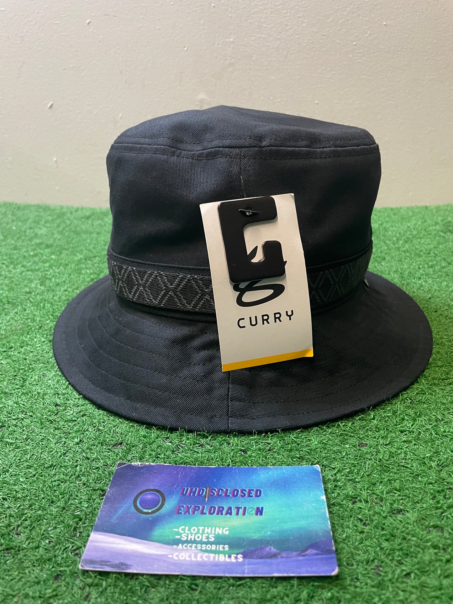 Under Armour curry bucket hat
