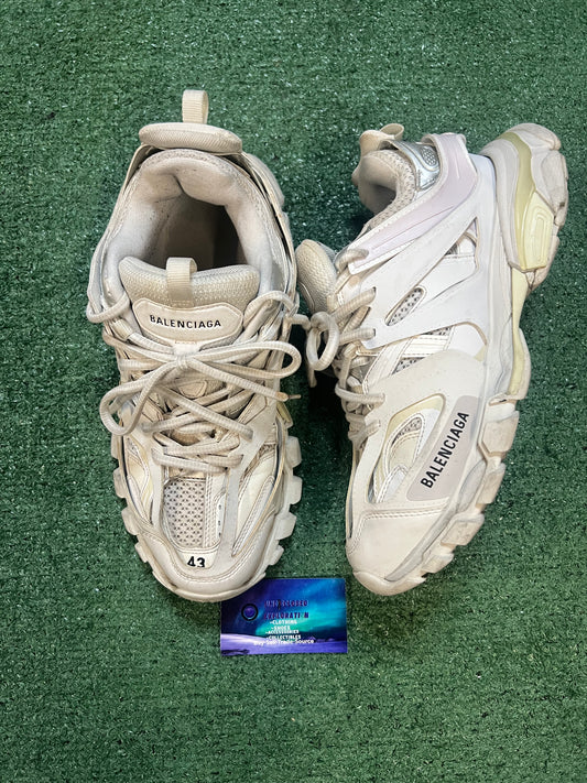 Balenciaga white Track sneakers size 10men/11.5women(EU 43)