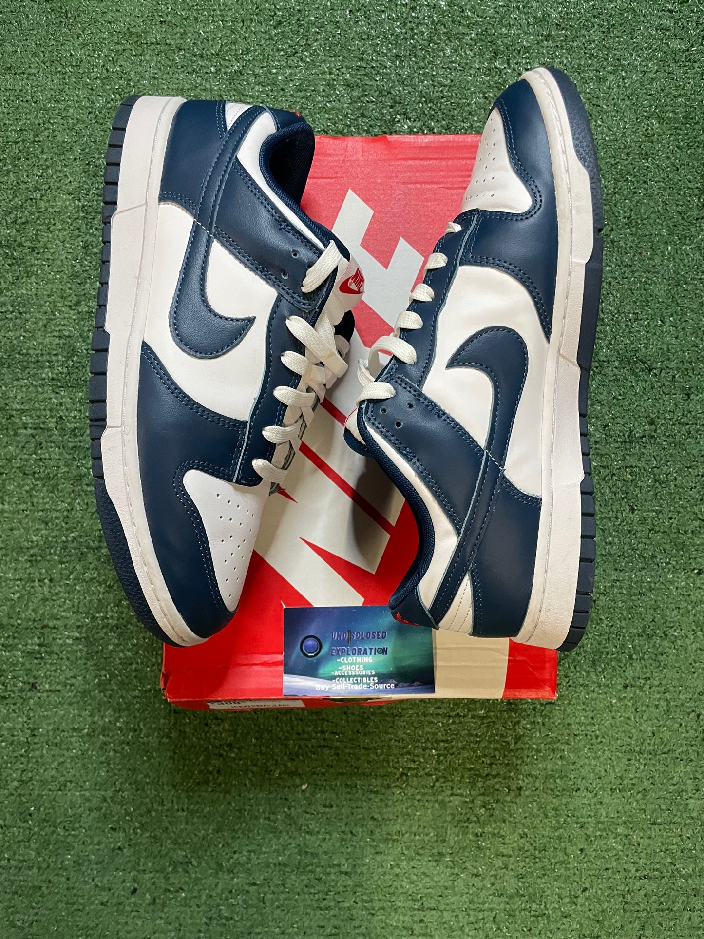 Nike dunk low valerian blue size 10men/11.5women