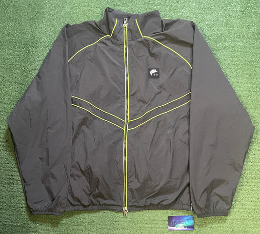 Nike Air Windrunner Track  grey & green Jacket