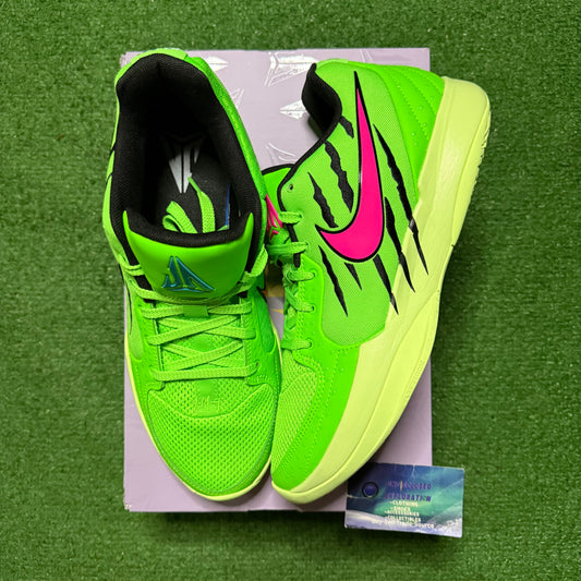 Ja 2 Scratch Pink Green Pink 10.5 Men “Preowned”