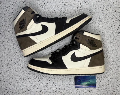 Jordan 1 Mocha 10 Men/11.5 Women “Preowned”