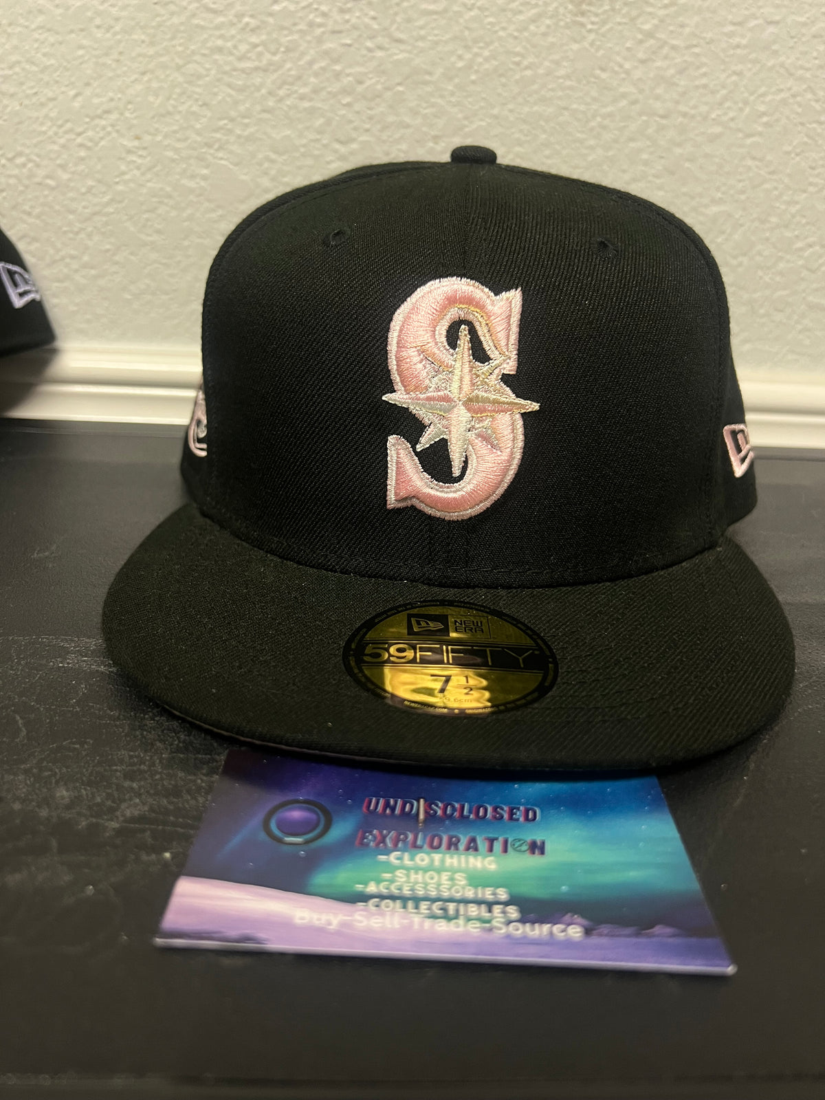Seattle mariners 35th anniversary black & pink new era fitted hat