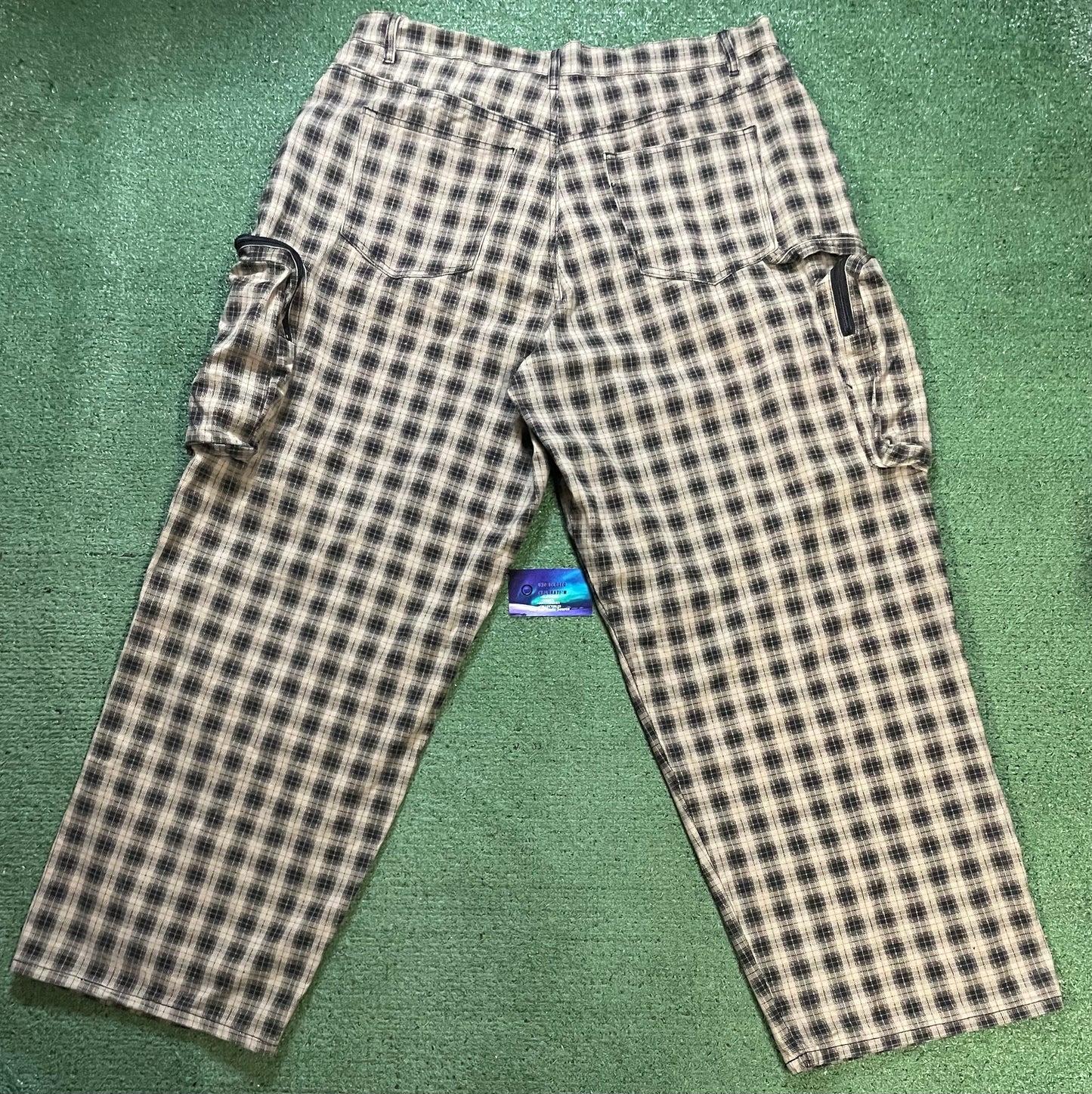 GV Gallery plaid baggy cargo pants