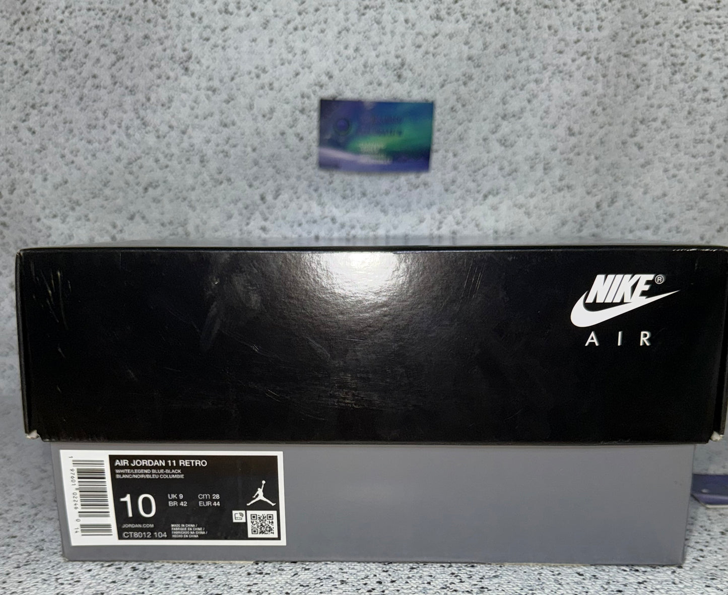 Jordan 11 Legend Blue