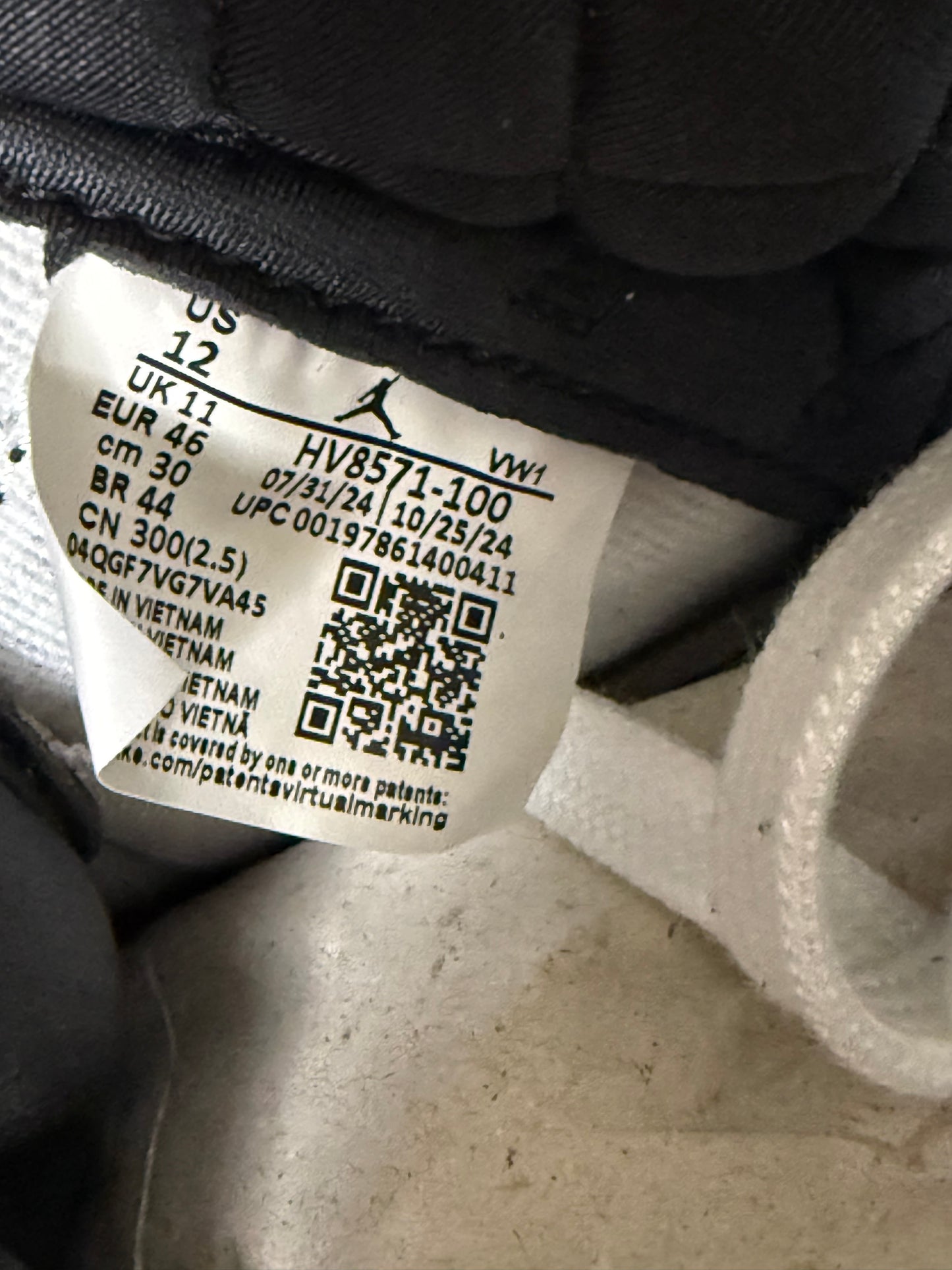 Jordan 3 A Ma Maniere Diffused Blue