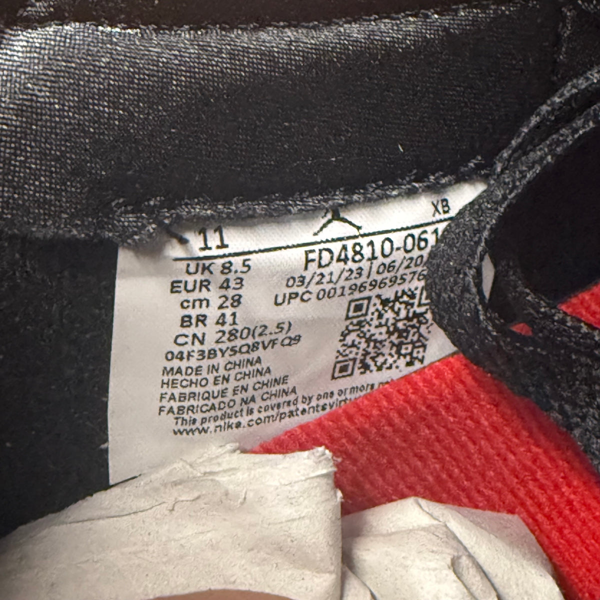 Jordan 1 Satin Bred