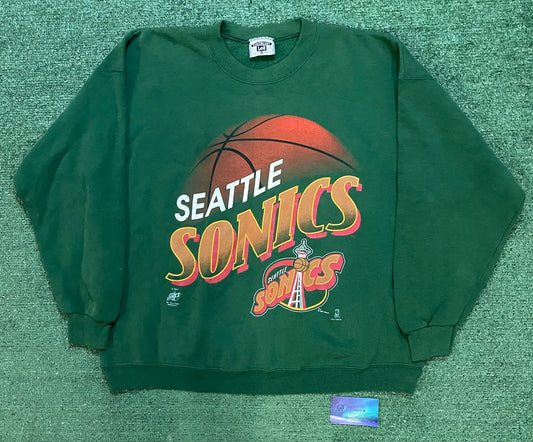Vintage 1990s Seattle Sonics Basketball crewneck