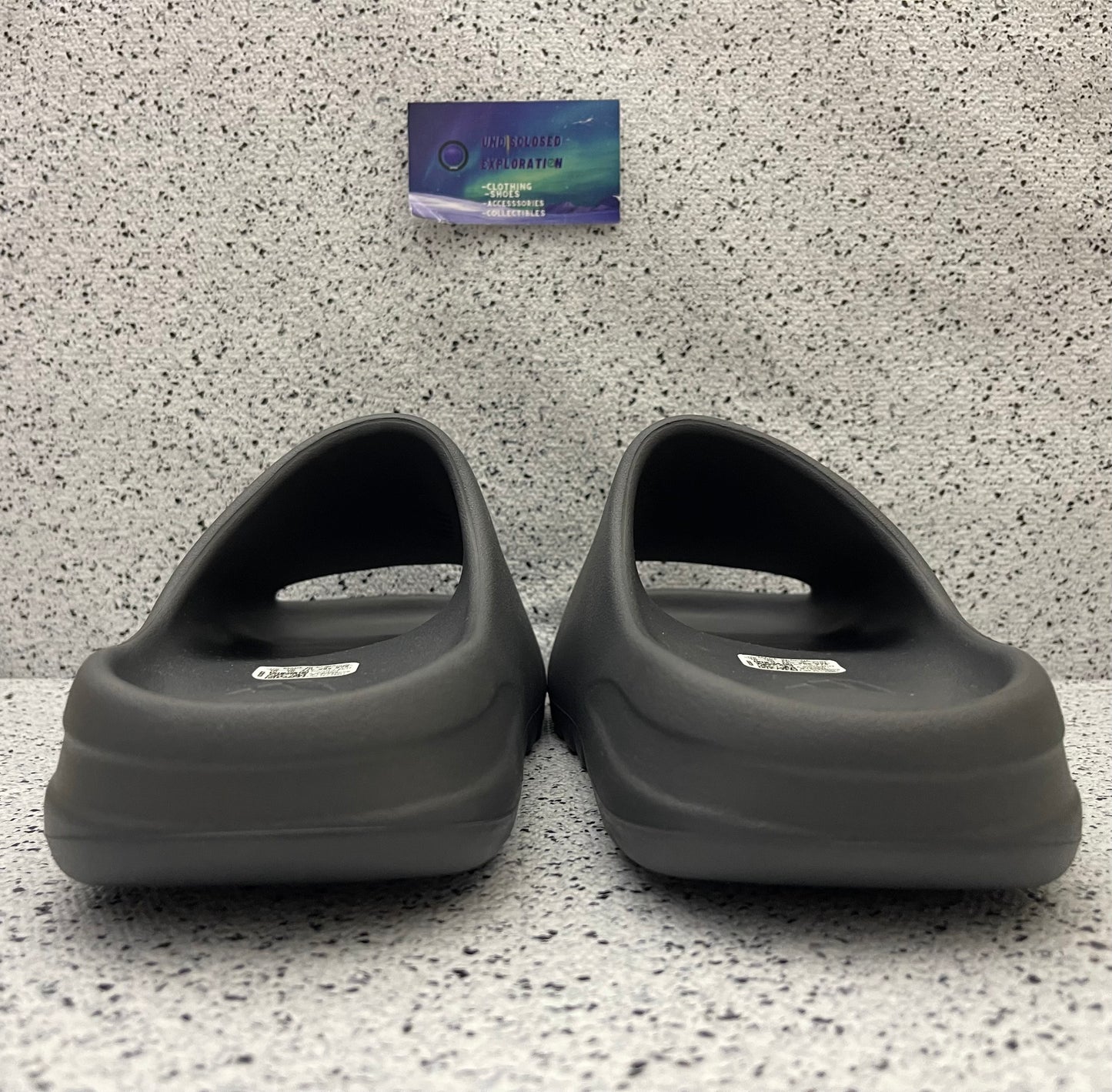 Yeezy Slide Slate Grey